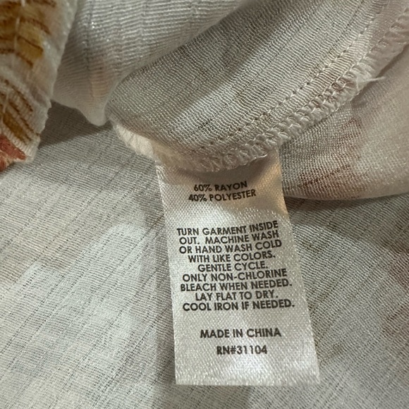 Wonderly Blouse NWT - Picture 9 of 9